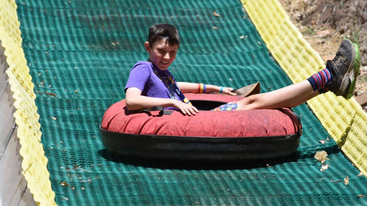 scouts-kid-tubing