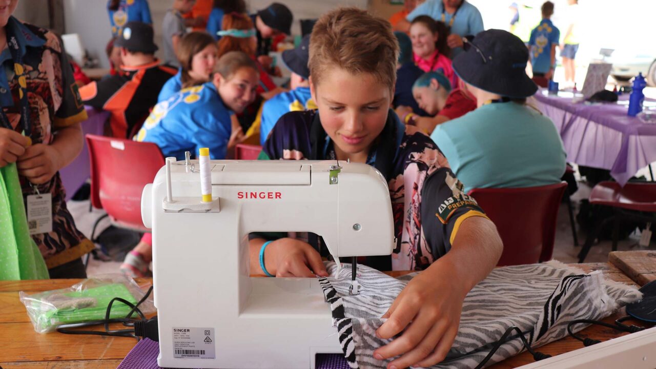 scouts-kids-sewing-singer
